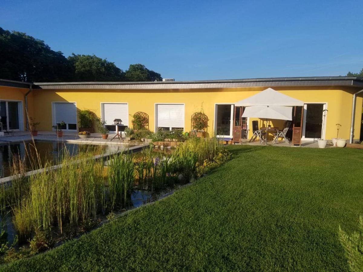 Ferienhaus Zum Imker Velten Luaran gambar