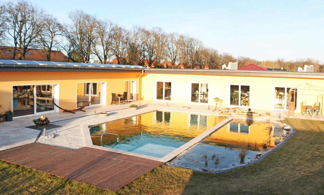 Ferienhaus Zum Imker Velten Luaran gambar